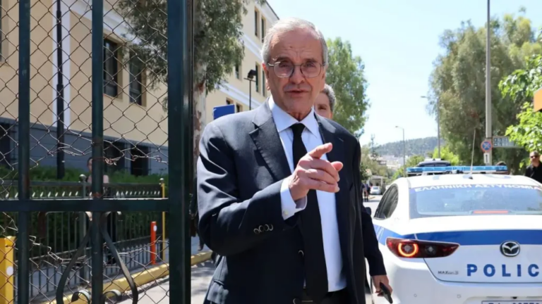 Στην τελική ευθεία οι διεργασίες για κόμμα Σαμαρά – Στο προσκήνιο ο «καραμανλικός» Κώστας Τζαβάρας