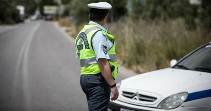 Κορινθία: Εκτεταμένοι έλεγχοι στα σχολικά λεωφορεία από την Τροχαία Κορίνθου και την ΟΕΠΤΑ