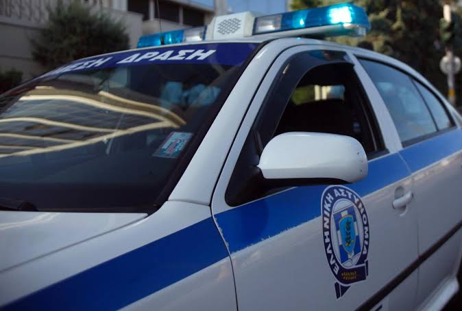 Τρίπολη: 56χρονος πυροβόλησε με κυνηγετικό όπλο δύο άνδρες – Συνελήφθη για απόπειρα ανθρωποκτονίας